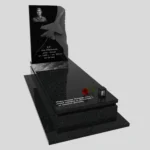 Nagrobek pojedynczy z rzeźbą dla pilota z granitu CK 141 zdjęcie 35