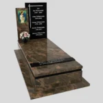 Nagrobek pojedynczy z witrażem anioła z granitu CK 146 zdjęcie 30