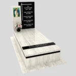 Nagrobek pojedynczy z witrażem anioła z granitu CK 146 zdjęcie 36