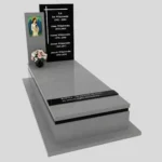 Nagrobek pojedynczy z witrażem anioła z granitu CK 146 zdjęcie 38