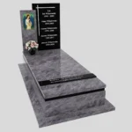 Nagrobek pojedynczy z witrażem anioła z granitu CK 146 zdjęcie 42