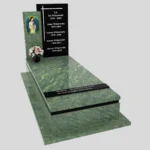 Nagrobek pojedynczy z witrażem anioła z granitu CK 146 zdjęcie 43