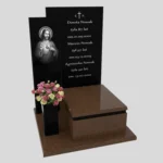 Nagrobek urnowy U 104 zdjęcie 42