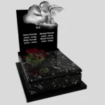 Nagrobek dla dziecka z grawerem alioła z granitu D 64 zdjęcie 32