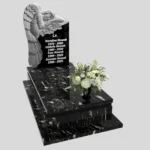 Nagrobek pojedynczy z rzeźbą anioła symbolizującego opiekę i spokój, wykonany z granitu CK 156 zdjęcie 32