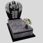 Nagrobek pojedynczy z rzeźbą anioła z granitu CK 154 zdjęcie 39