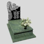 Nagrobek pojedynczy z rzeźbą anioła symbolizującego opiekę i spokój, wykonany z granitu CK 156 zdjęcie 41
