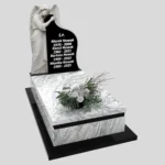 Nagrobek pojedynczy z rzeźbą anioła, wykonany z wysokiej jakości granitu CK 155 zdjęcie 44