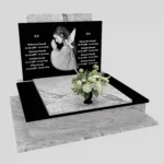 Nagrobek podwójny z grawerowanym aniołem z granitu CK 106 zdjęcie 44