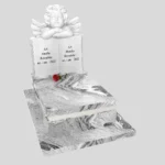 Nagrobek dla dziecka z rzeźbą książki i anioła z granitu D 79 zdjęcie 48