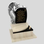 Nagrobek urnowy z delikatnym grawerem anioła z granitu U 109 zdjęcie 30