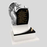 Nagrobek urnowy z delikatnym grawerem anioła z granitu U 109 zdjęcie 41