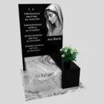 Nagrobek urnowy z grawerem Matki Boskiej z granitu U 110 zdjęcie 44