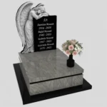 Nagrobek urnowy z rzeźbą anioła U 113 zdjęcie 39