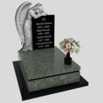 Nagrobek urnowy z rzeźbą anioła U 113 zdjęcie 41