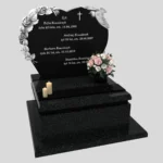 Nagrobek urnowy z rzeźbą róż i ptaka z granitu U 108 zdjęcie 32