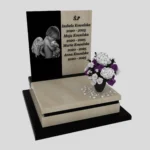 Nagrobek dla dziecka z grawerem anioła – symbol pamięci i miłości z granitu D 70 zdjęcie 30