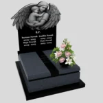 Nagrobek dla dziecka z grawerem anioła, wykonany z sercem i szacunkiem z granitu D 65 zdjęcie 32