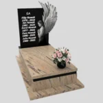 Nagrobek pojedynczy z grawerem anioła o rozpostartych skrzydłach z granitu CK 160 zdjęcie 40