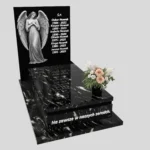 Nagrobek pojedynczy z grawerem anioła z otwartymi skrzydłami, wykonany z dbałością o każdy detal z granitu CK 169 zdjęcie 32