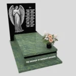 Nagrobek pojedynczy z grawerem anioła z otwartymi skrzydłami, wykonany z dbałością o każdy detal z granitu CK 169 zdjęcie 40