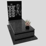 Nagrobek pojedynczy z grawerem Jezusa z granitu CK 161 zdjęcie 36