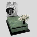 Nagrobek pojedynczy z artystyczną rzeźbą anioła o otwartych skrzydłach z granitu CK 167 zdjęcie 37