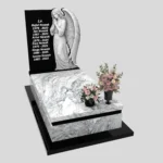 Nagrobek pojedynczy z rzeźbą anioła o delikatnej formie z granitu CK 168 zdjęcie 44