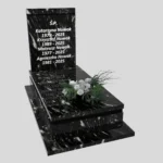 Nagrobek pojedynczy z tablicą o klasycznej formie z granitu CK 165 zdjęcie 31