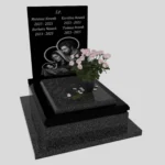 Nagrobek dla dziecka z grawerem Matki Bożej, Jezusa i dzieciątka D 69 zdjęcie 40