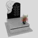 Nagrobek urnowy z artystyczną rzeźbą anioła z granitu U 112 zdjęcie 33