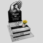 Nagrobek dziecięcy z motywem grawerowanych dłoni D 81 zdjęcie 44