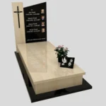 Nagrobek pojedynczy ze zdjęciami i krzyżem K 121 zdjęcie 30