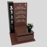 Nagrobek urnowy z fotografiami U 124 zdjęcie 47