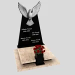 Nagrobek urnowy z grawerem ptaka U 117 zdjęcie 47