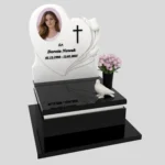 Nagrobek urnowy z rzeźbą serca i gołębia U 128 zdjęcie 36