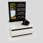 Nagrobek urnowy z witrażem drzewa U 129 zdjęcie 46