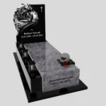 Nagrobek pojedynczy z grawerem motora i rzeźbą kasku K 131 zdjęcie 44