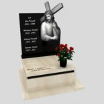 nagrobek urnowy z grawerem Jezusa U 133 zdjęcie 34