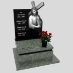 nagrobek urnowy z grawerem Jezusa U 133 zdjęcie 43